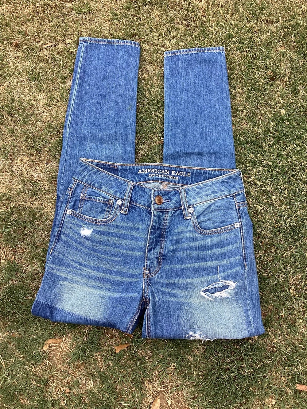 American Eagle TomGirl Jeans